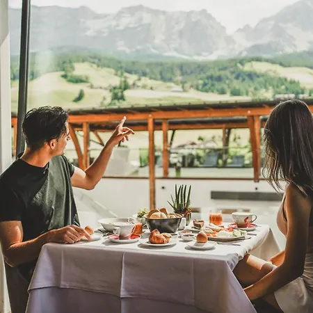 Ciasa Soleil Hotel 4*